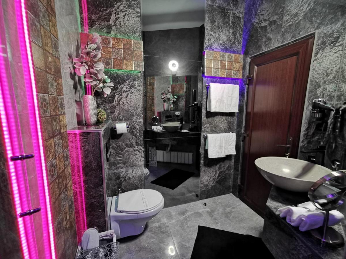 Crystal Central Apartment ブラショフ エクステリア 写真