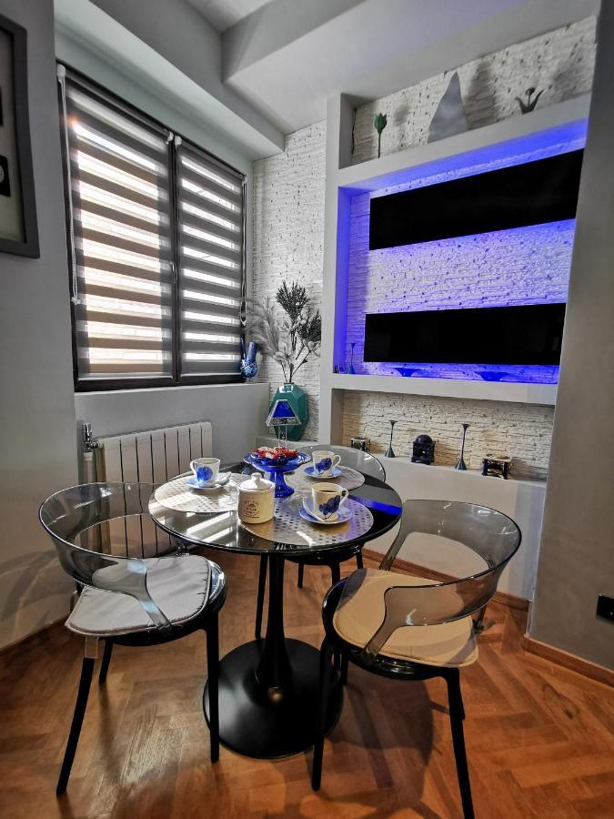 Crystal Central Apartment ブラショフ エクステリア 写真