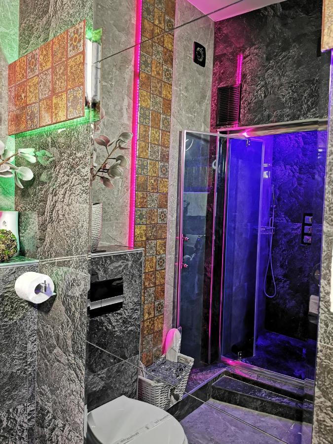 Crystal Central Apartment ブラショフ エクステリア 写真