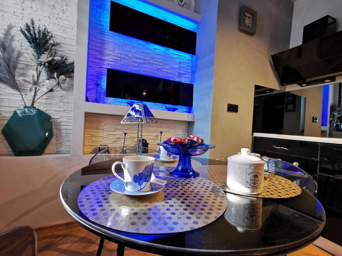 Crystal Central Apartment ブラショフ エクステリア 写真